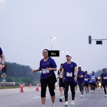 Runner Photo 7451720