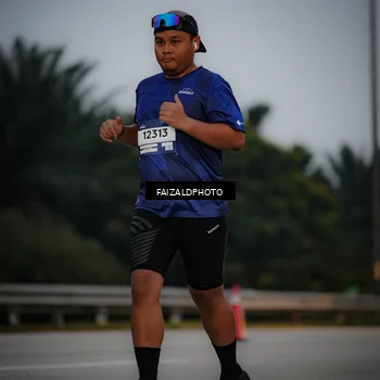 Runner Photo 7451725