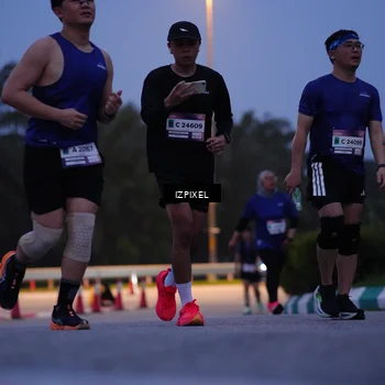 Runner Photo 7451746