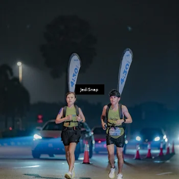 Runner Photo 7451752