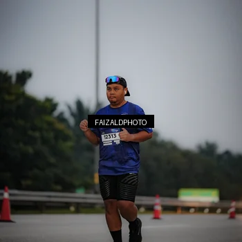 Runner Photo 7451760