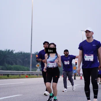 Runner Photo 7451764