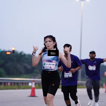 Runner Photo 7451774