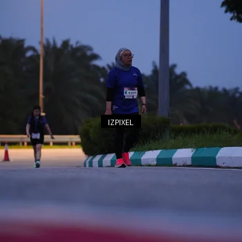 Runner Photo 7451776