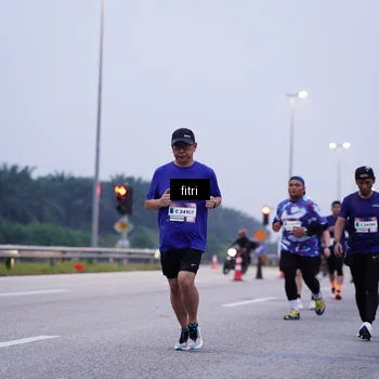 Runner Photo 7451780