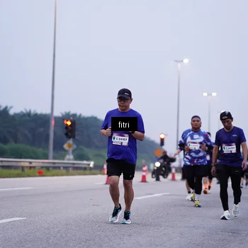 Runner Photo 7451781