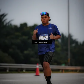 Runner Photo 7451815