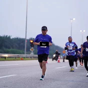 Runner Photo 7451819