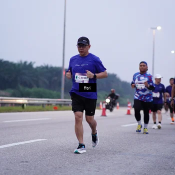 Runner Photo 7451825