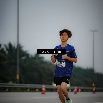 Runner Photo 7451835