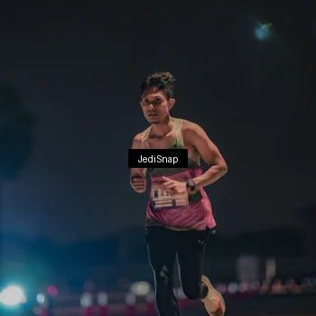 Runner Photo 7451841
