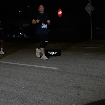 Runner Photo 7451849