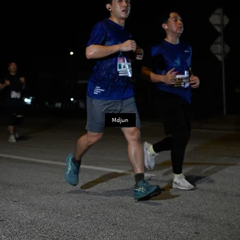 Runner Photo 7451863