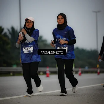 Runner Photo 7451864