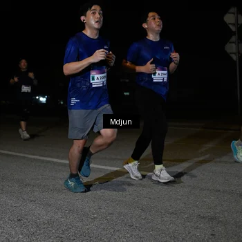 Runner Photo 7451867
