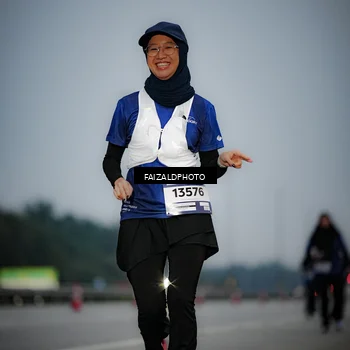 Runner Photo 7451878