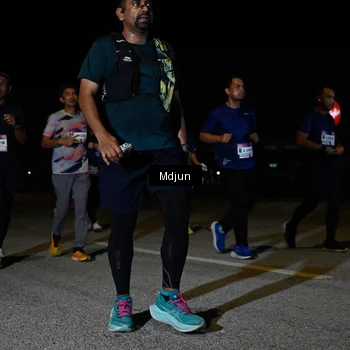 Runner Photo 7451889