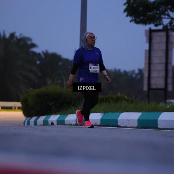 Runner Photo 7451894