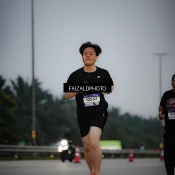 Runner Photo 7451947
