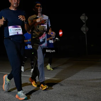 Runner Photo 7451950