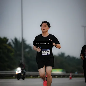 Runner Photo 7451961