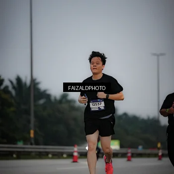 Runner Photo 7451970