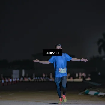 Runner Photo 7451976