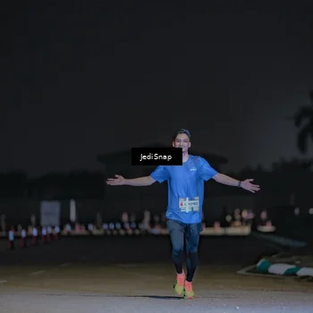 Runner Photo 7451977