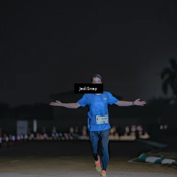 Runner Photo 7451980
