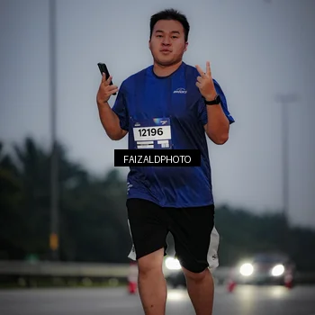 Runner Photo 7452006