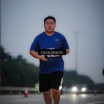 Runner Photo 7452007