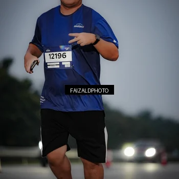 Runner Photo 7452008