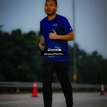 Runner Photo 7452036