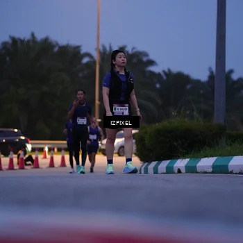 Runner Photo 7452039