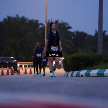 Runner Photo 7452040