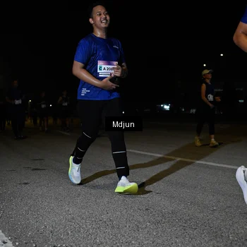 Runner Photo 7452045