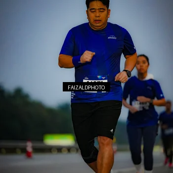 Runner Photo 7452048