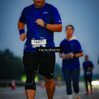 Runner Photo 7452050