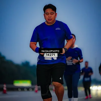 Runner Photo 7452061