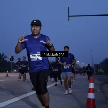 Runner Photo 7452089