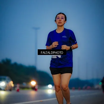 Runner Photo 7452098