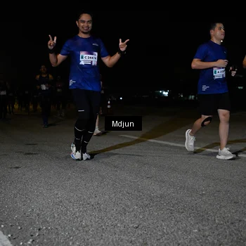 Runner Photo 7452100