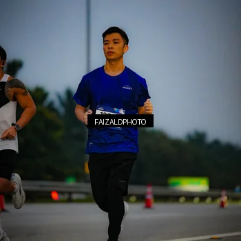 Runner Photo 7452102