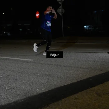 Runner Photo 7452106