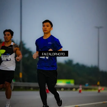 Runner Photo 7452113