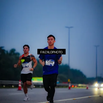 Runner Photo 7452117