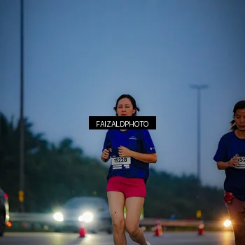 Runner Photo 7452124