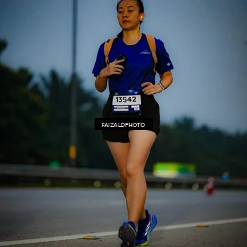 Runner Photo 7452129