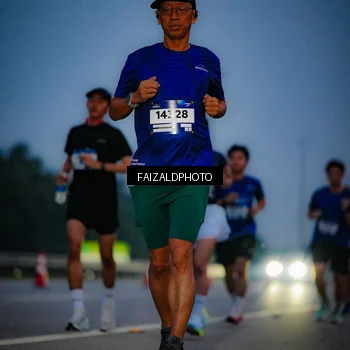 Runner Photo 7452156