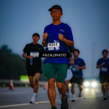 Runner Photo 7452157